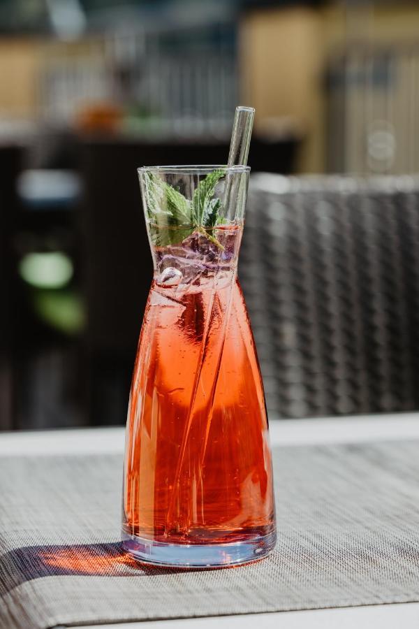 阿鹏克朗酒店 格罗萨尔 外观 照片